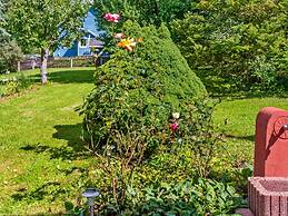 Garden View Apartment in Erzgebirge near Forest