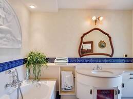 Belvilla by OYO Villa in Lanzo D'intelvi