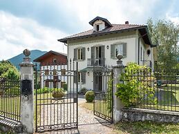 Belvilla by OYO Villa in Lanzo D'intelvi