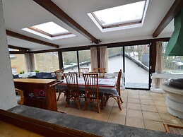 Pleasant Holiday Home in Herbeumont near Semois River