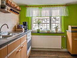 Apartment in Thuringia With Garden