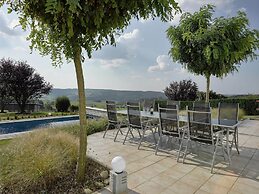 Spacious Villa With Private Pool in Theux