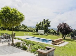 Spacious Villa With Private Pool in Theux