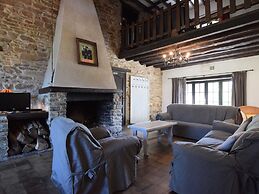 Authentic Holiday Home in Gouvy near Forest