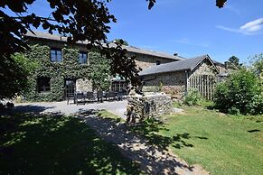 Authentic Holiday Home in Gouvy near Forest