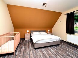 Holiday Home in Hastiere Near Forest