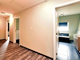 Holiday Home in Hastiere Near Forest