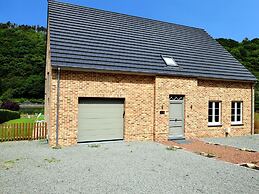 Holiday Home in Hastiere Near Forest