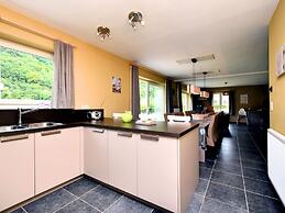 Holiday Home in Hastiere Near Forest