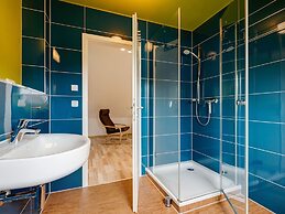 Pleasant Holiday Home in Zierow near Sea