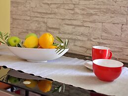 Tranquil Apartment in Bibinje With Garden