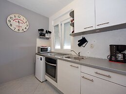 Tranquil Apartment in Bibinje With Garden