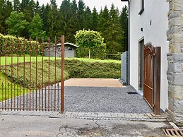 Tranquil Holiday Home in Manhay with Hot Tub near Ski Area