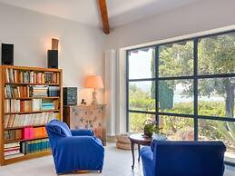Swanky Villa in Ansedonia near Feniglia Beach
