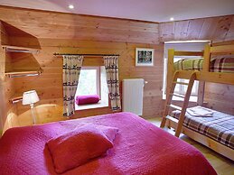 Luxurious Mansion in Stoumont With Indoor Pool