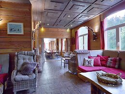 Luxurious Mansion in Stoumont With Indoor Pool