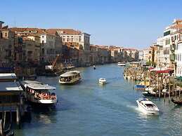 Fancy Apartment in Venice near Campo Padre Soccer Club