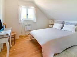 Enticing Holiday Home in Treignes near Forest