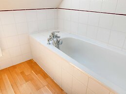 Enticing Holiday Home in Treignes near Forest