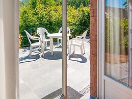 Enticing Holiday Home in Treignes near Forest