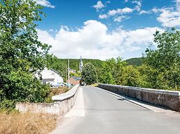 Enticing Holiday Home in Treignes near Forest