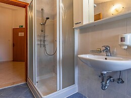 Graceful Apartment in Banjole near Beach Centinera