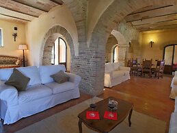 Villa with Private Pool on an Estate near Assisi