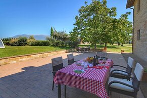 Villa with Private Pool on an Estate near Assisi
