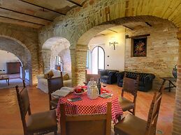 Villa with Private Pool on an Estate near Assisi