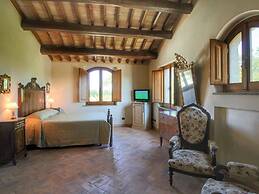 Villa with Private Pool on an Estate near Assisi
