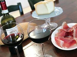 Holiday Home Near Sienna in the Hills, Swimming Pool and Garden