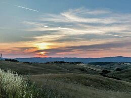 Holiday Home Near Sienna in the Hills, Swimming Pool and Garden