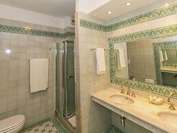 Holiday Home Near Sienna in the Hills, Swimming Pool and Garden