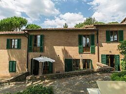 Holiday Home Near Sienna in the Hills, Swimming Pool and Garden