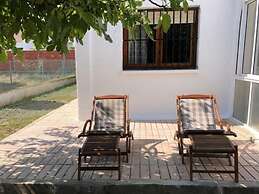 Belvilla by OYO Chalet San Miguel de Salinas