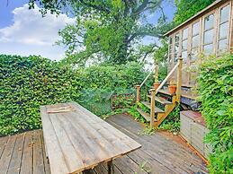 Hill-view Holiday Home With Garden