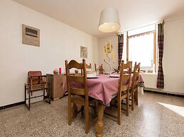 Nice Holiday Cottage Situated in the Heart of the Ardennes
