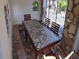 Belvilla by OYO Villa Barone Guest House