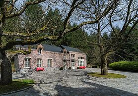 Luxury Home in Gedinne With Bubble Bath and Sauna