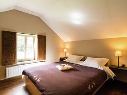 Luxury Home in Gedinne With Bubble Bath and Sauna