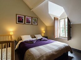 Luxury Home in Gedinne With Bubble Bath and Sauna