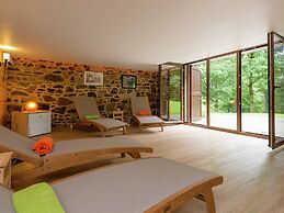 Tenneville Villa With Sauna