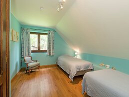 Tenneville Villa With Sauna