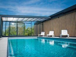 Ardennes Holiday Home With Seasonal Private Pool