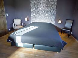 Holiday Home With Sauna in Limbourg