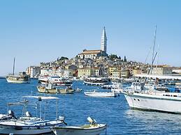 Elegant Villa With Private Pool