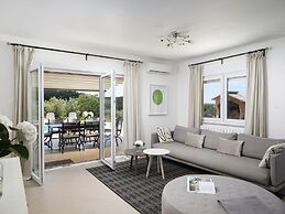 Elegant Villa With Private Pool