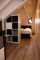 Charming Cottage With Jacuzzi Located Near Nature and ski Slopes