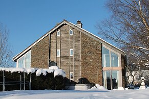 Charming Cottage With Jacuzzi Located Near Nature and ski Slopes