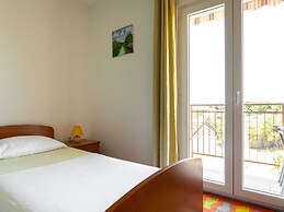 Simplistic Apartment in Rogoznica near Sea Beach